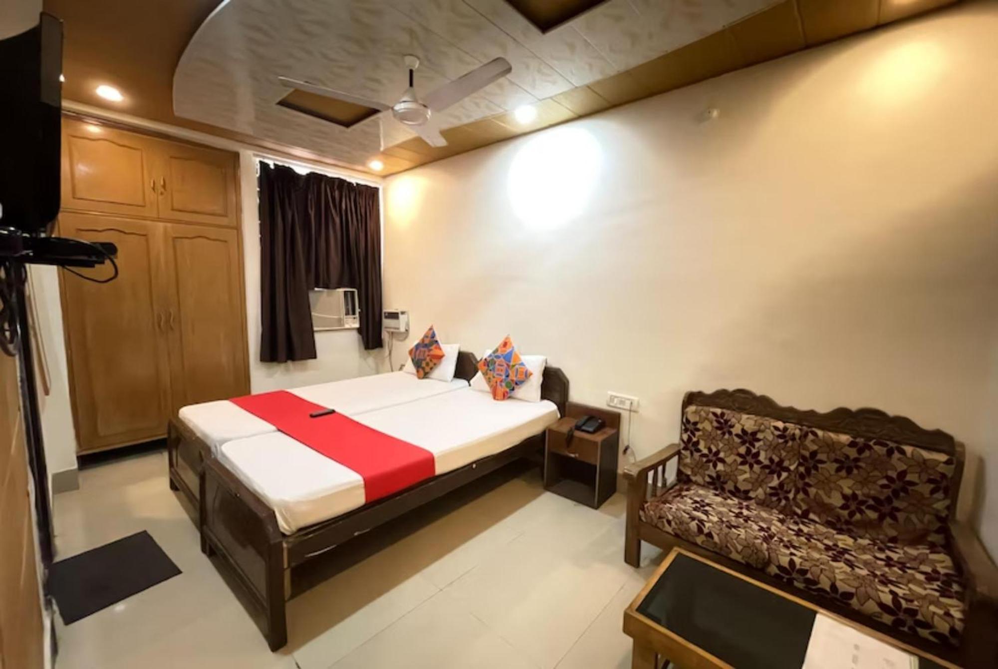 Grg R P International Patna Hotel Patna  Bagian luar foto