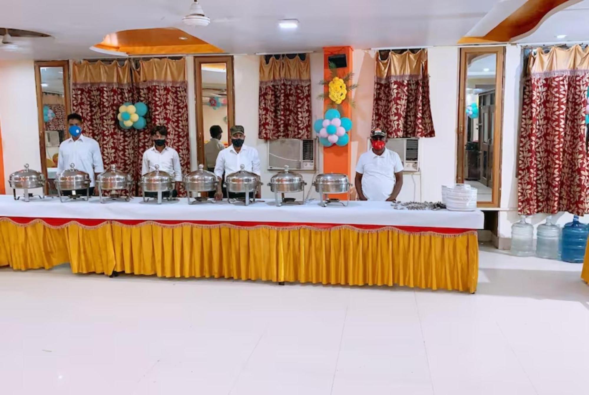 Grg R P International Patna Hotel Patna  Bagian luar foto