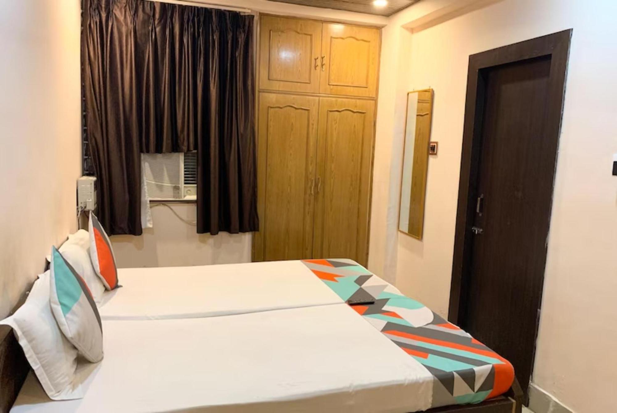 Grg R P International Patna Hotel Patna  Bagian luar foto