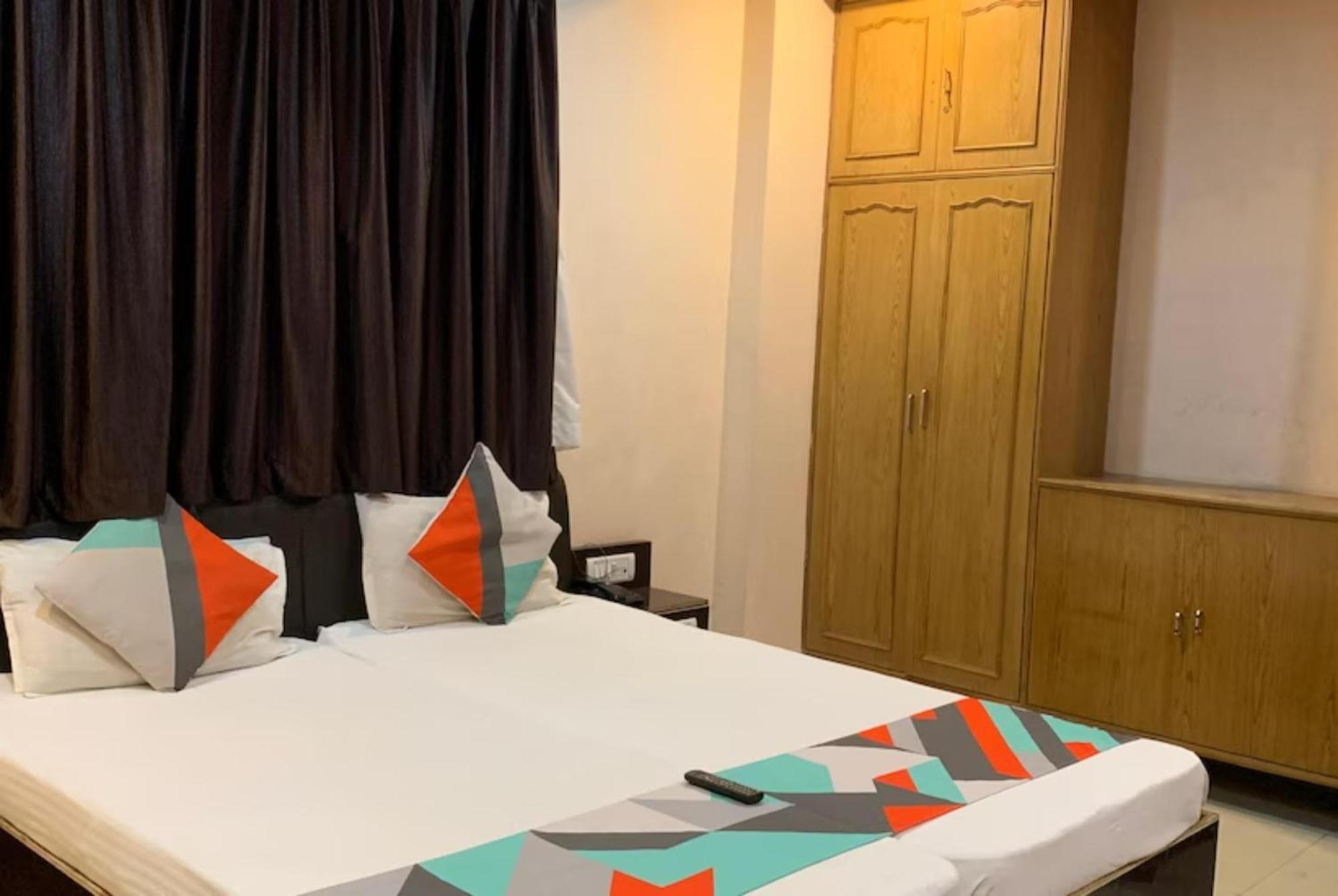Grg R P International Patna Hotel Patna  Bagian luar foto